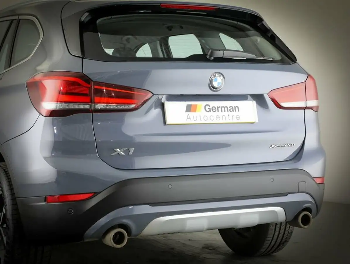 2022-bmw-x1-20-xdrive20i-xline-big-12