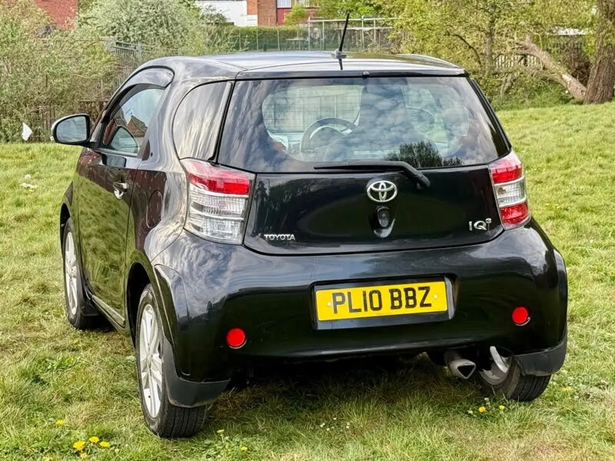 2010-toyota-iq-133-3-vvt-i-big-6