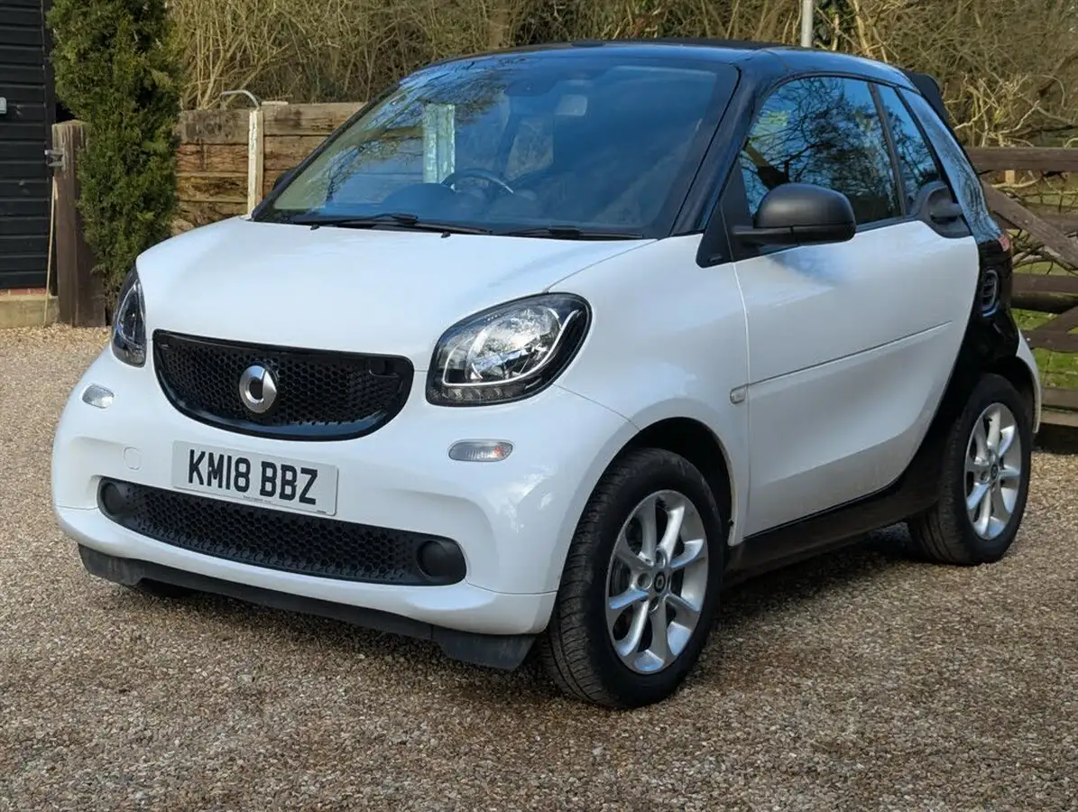 2018-smart-fortwo-09-passion-89bhp-ss-cabriolet-big-4