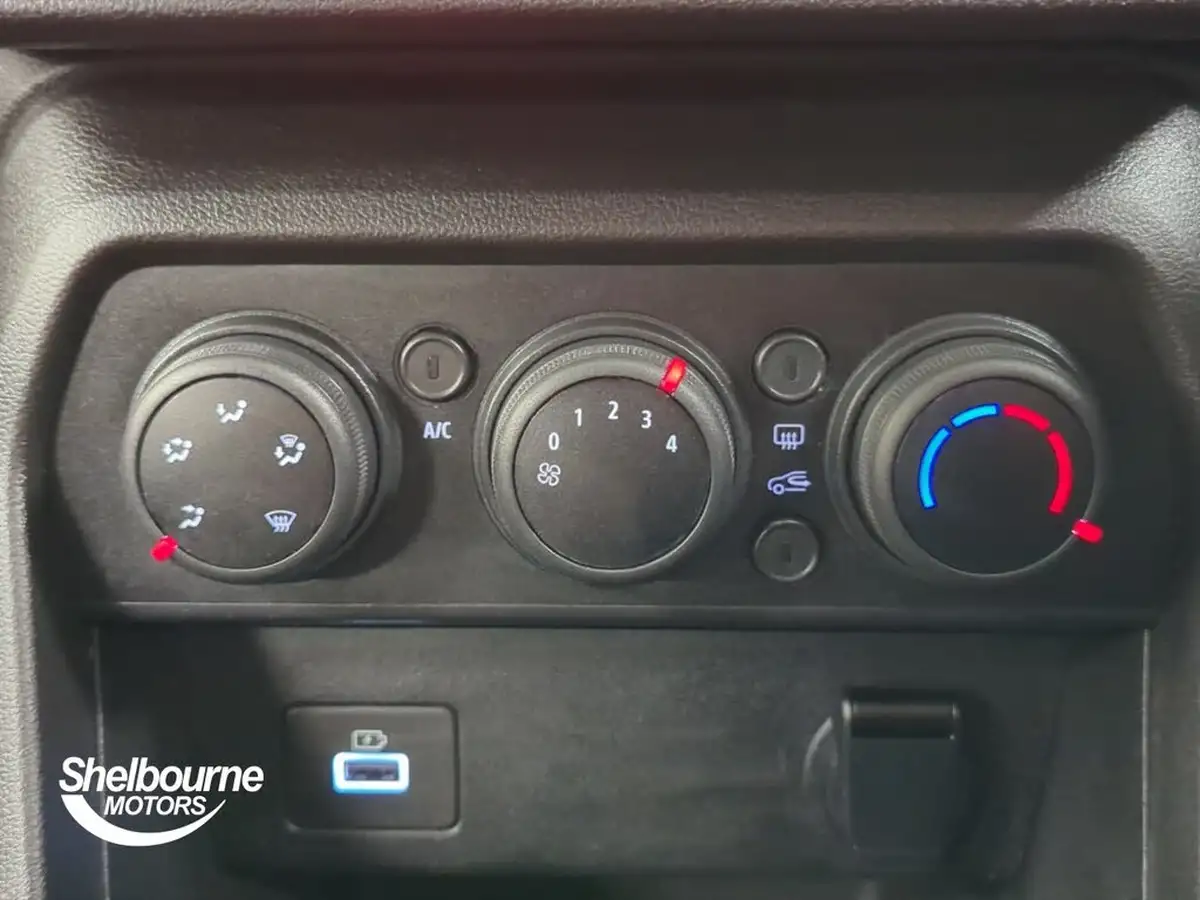 2021-dacia-sandero-stepway-10-tce-comfort-90bhp-big-28
