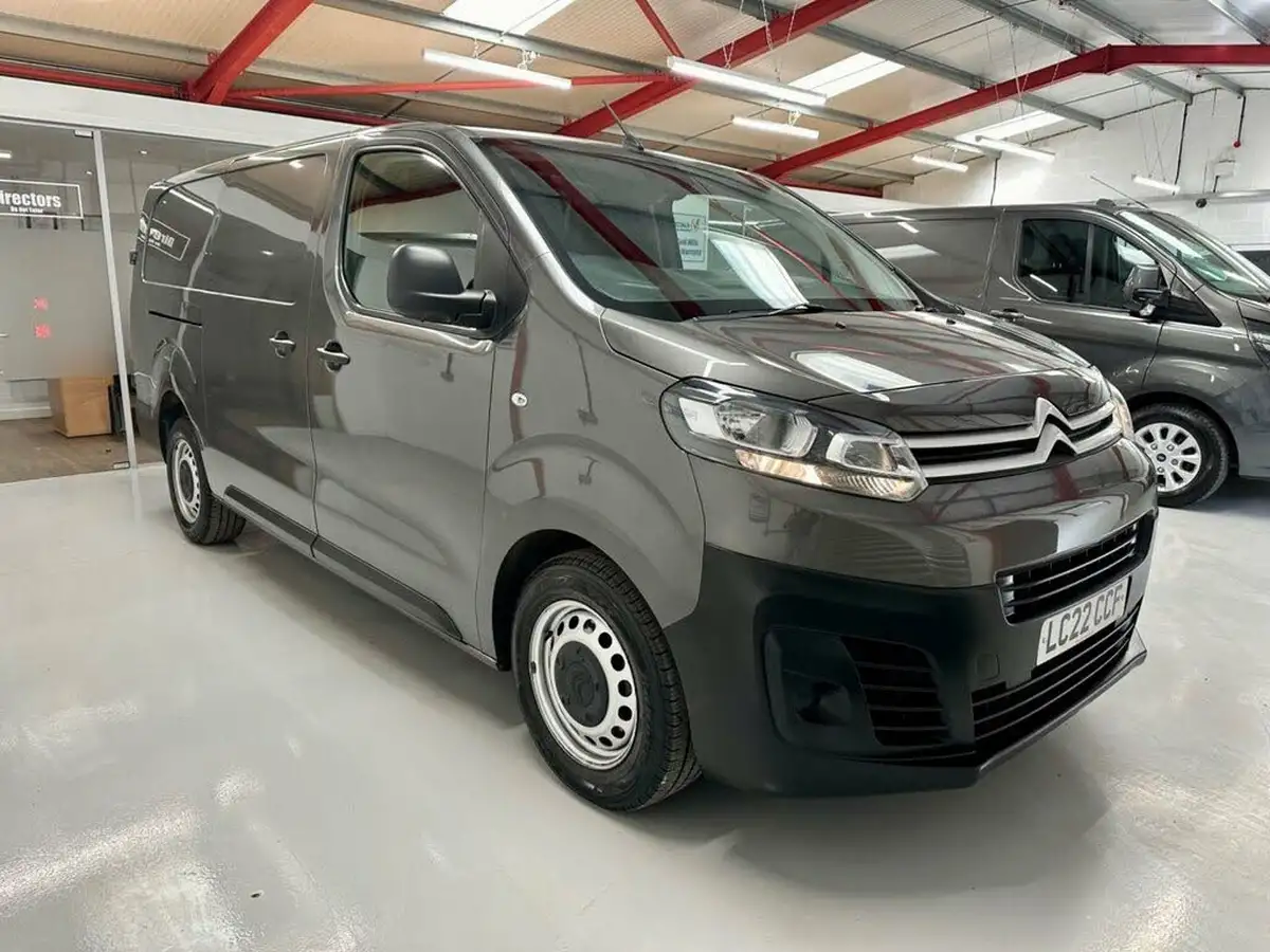 2022-citroen-dispatch-15bluehdi-enterprise-pro-xl-1000-big-4