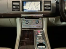 2010-jaguar-xf-30td-portfolio-small-13
