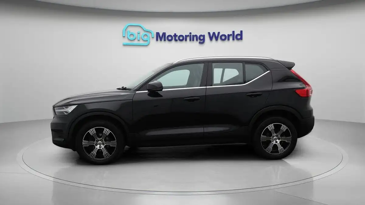 2022-volvo-xc40-15-t3-inscription-big-4