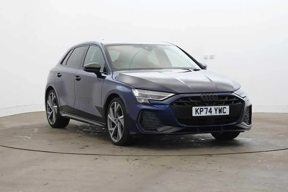 2024-audi-a3-15-35-tfsi-black-edition-sportback-5d-big-0