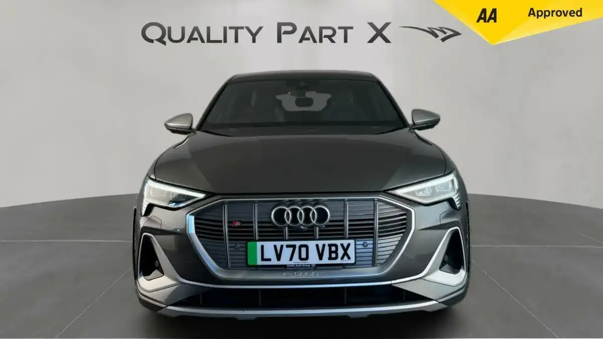 2021-audi-e-tron-e-station-wagon-big-7