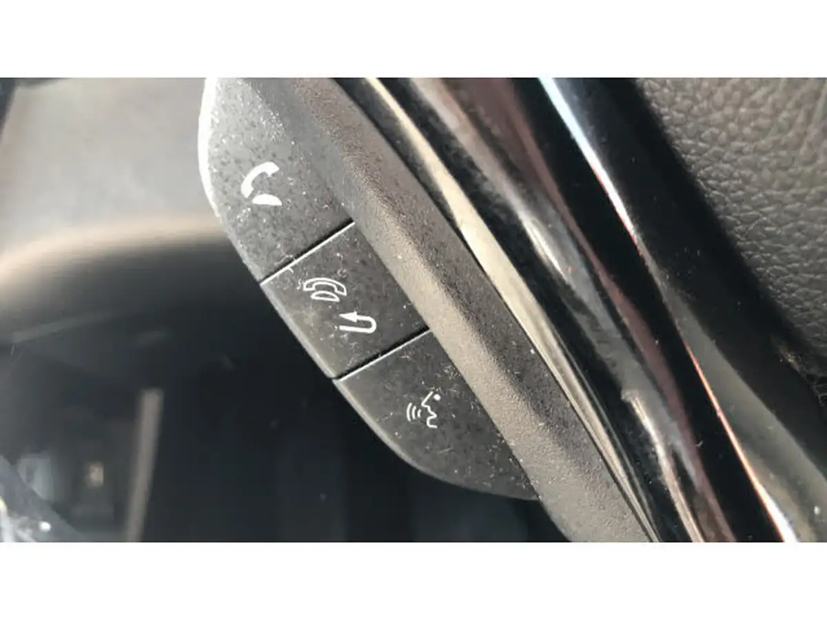 2019-honda-hr-v-15-i-vtec-se-big-34