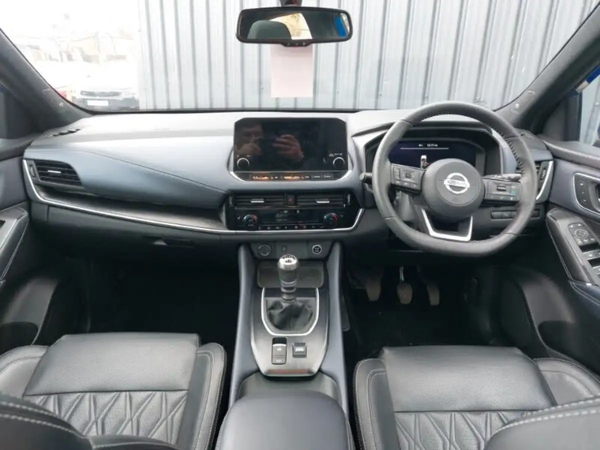2021-nissan-qashqai-13-dig-t-tekna-big-2