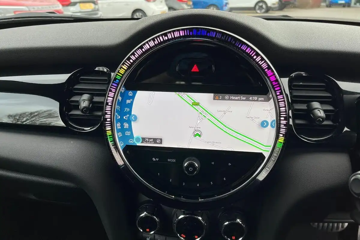 2021-mini-cooper-15-cooper-sport-hatchback-3d-auto-big-28