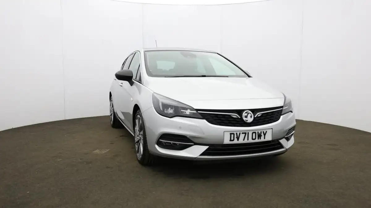 2021-vauxhall-astra-12-turbo-griffin-edition-hatchback-big-43