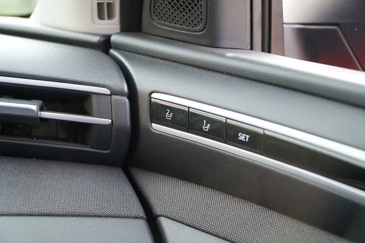 2022-hyundai-tucson-16-t-gdi-ultimate-150ps-big-29