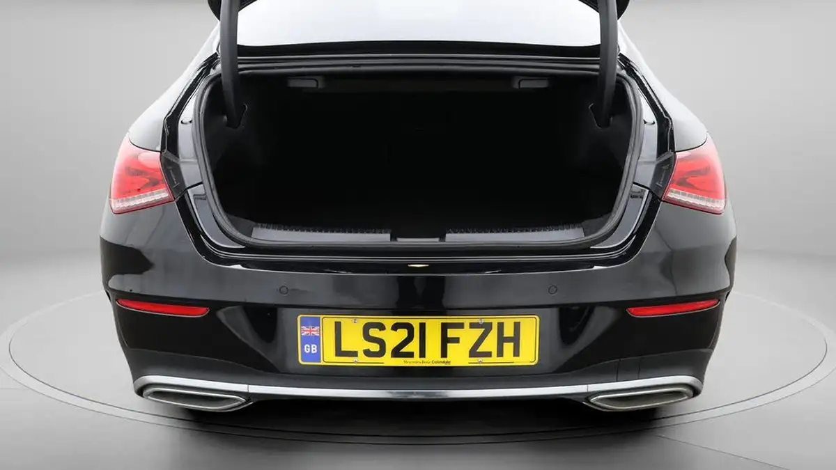 2021-mercedes-benz-cla-13-cla-180-amg-line-premium-plus-coupe-4d-big-17