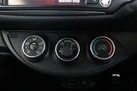 2016-toyota-yaris-133-design-small-18