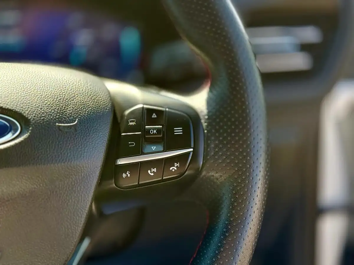 2020-ford-kuga-25t-st-line-first-edition-big-18