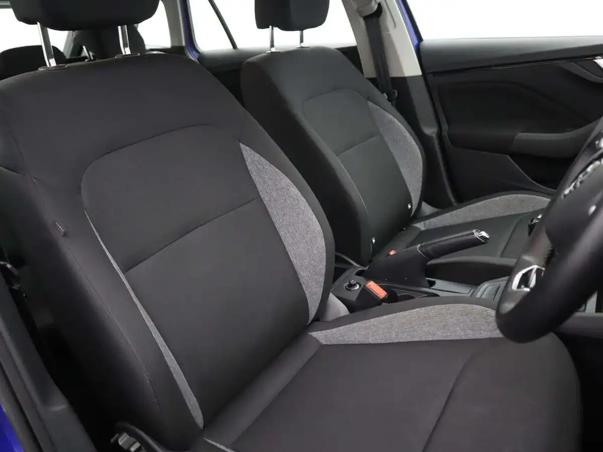 2023-skoda-scala-10-tsi-s-big-10