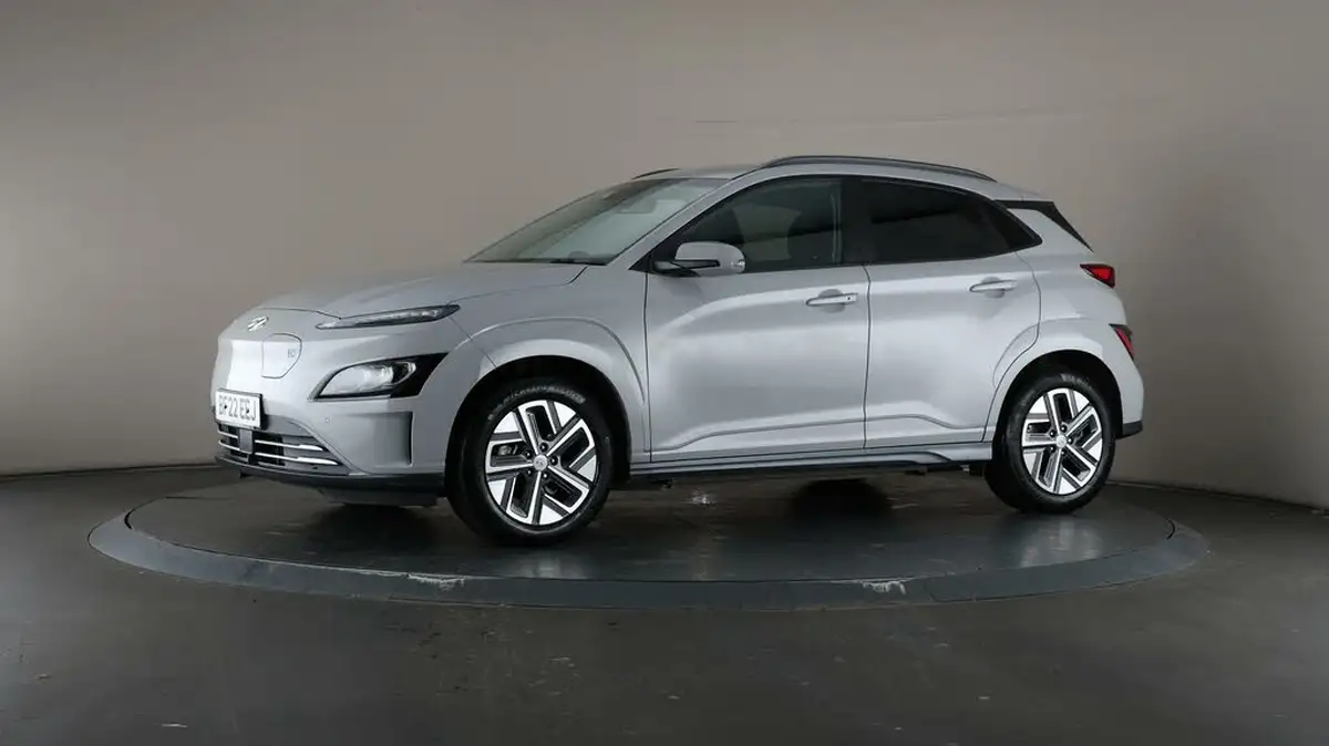 2022-hyundai-kona-e-premium-204ps-64kwh-7kw-obc-big-43