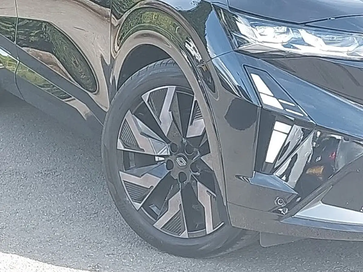 2024-renault-rafale-12-techno-esprit-alpine-300ps-4wd-plug-in-big-8