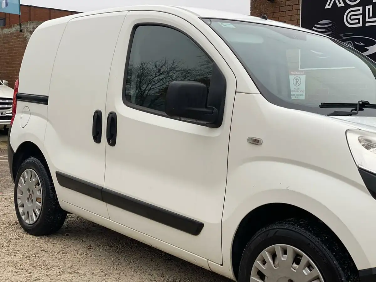 2015-fiat-fiorino-13jtd-cargo-sx-comfort-matic-big-7