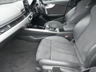 2022-audi-a4-avant-20-35-tfsi-s-line-tronic-small-4