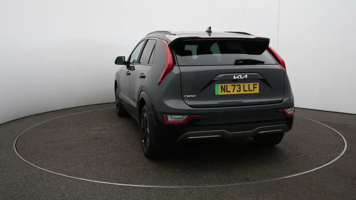2023-kia-niro-ev-e-3-big-61