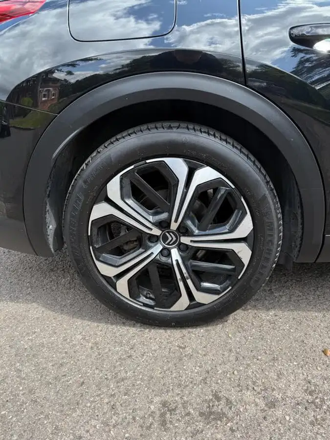 2022-citroen-c5-x-16-puretech-shine-plus-225ps-plug-in-hybrid-e-eat8-big-23