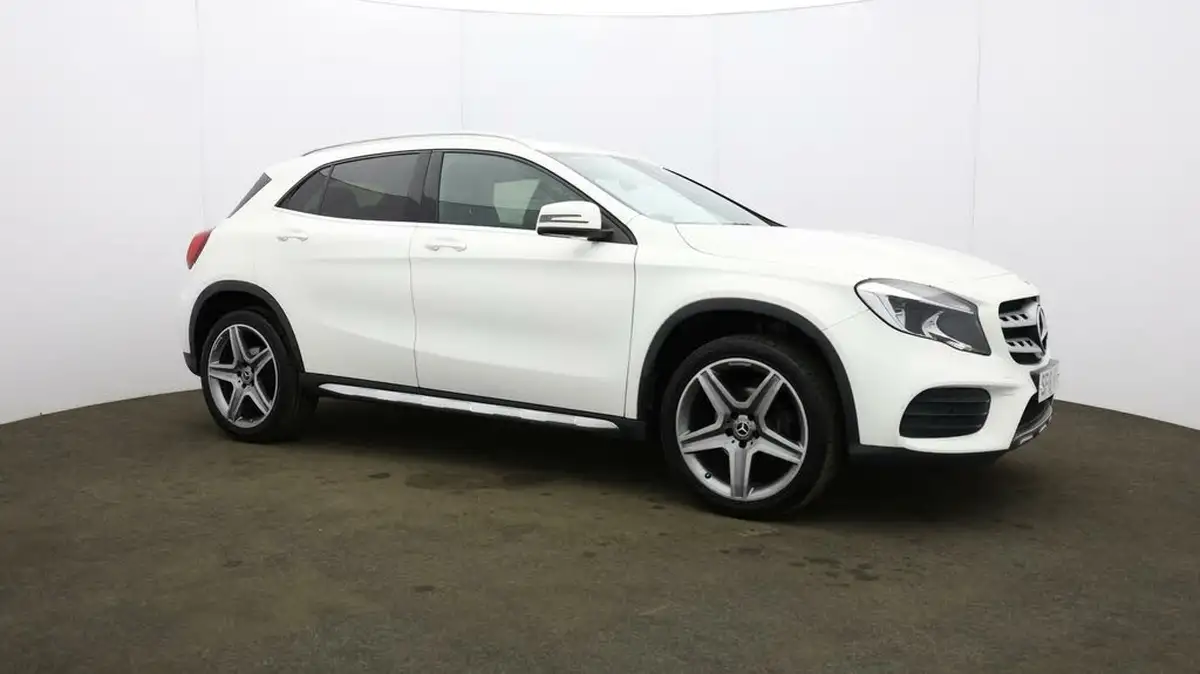 2018-mercedes-benz-gla-class-16-gla-200-amg-line-154bhp-big-50