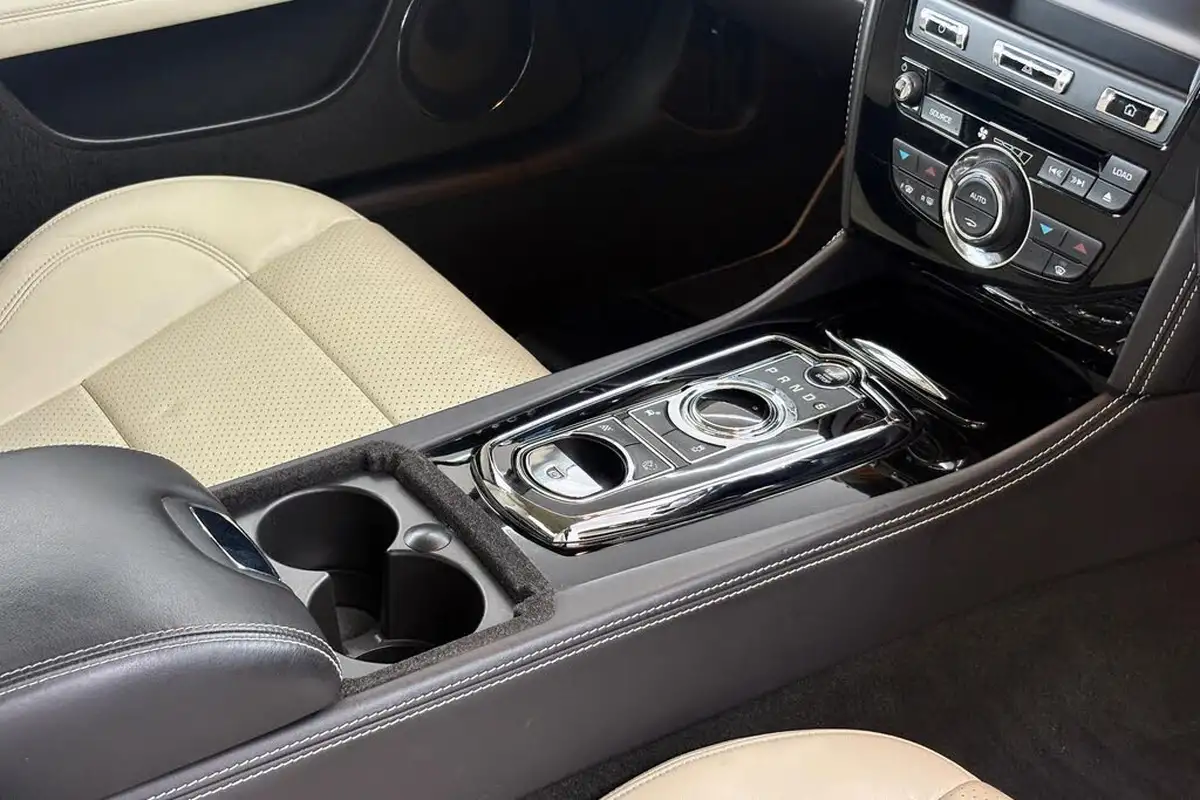 2013-jaguar-xkr-50-v8-coupe-auto-big-12