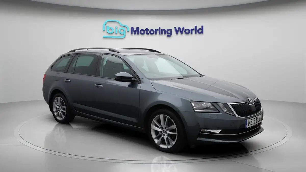2019-skoda-octavia-20tdi-se-l-estate-dsg-big-1