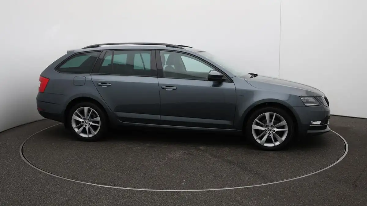 2019-skoda-octavia-20tdi-se-l-estate-dsg-big-41