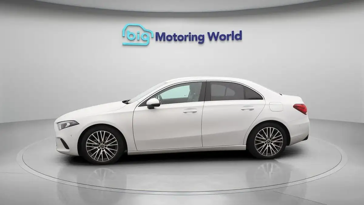2022-mercedes-benz-a-class-13-a200-sport-executive-edition-saloon-4d-7g-dct-big-4