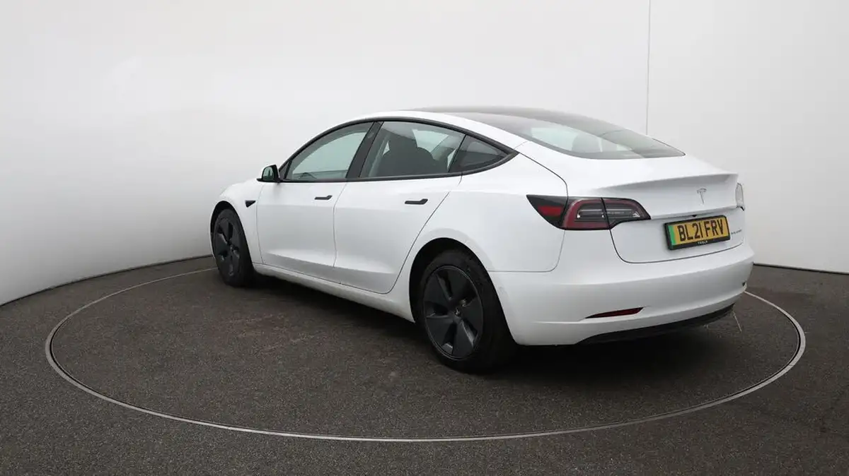 2021-tesla-model-3-e-long-range-4x4-big-60