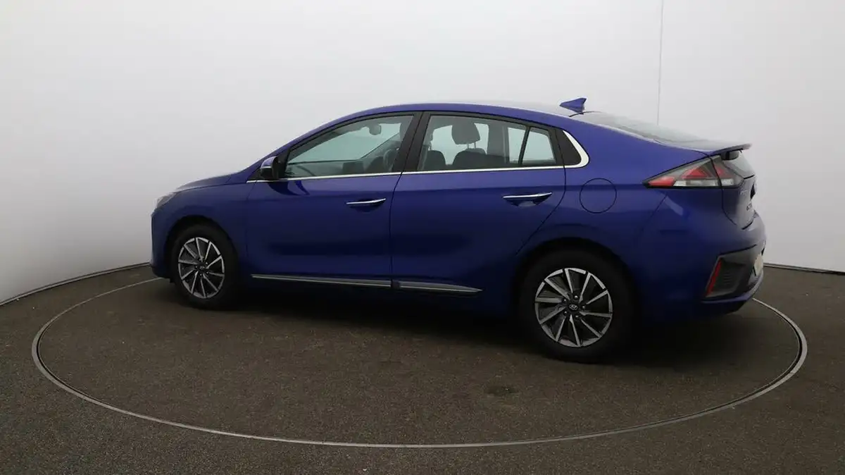 2022-hyundai-ioniq-e-premium-electric-big-46