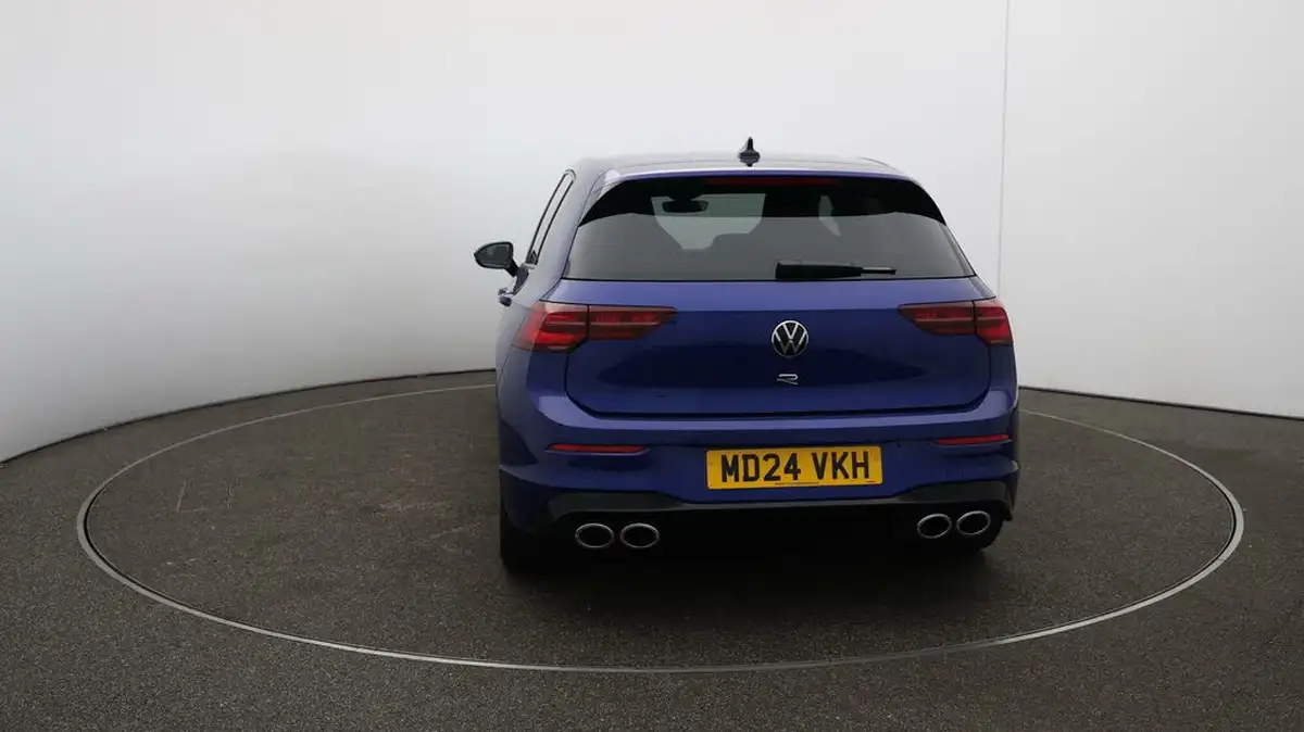 2024-volkswagen-golf-20-tsi-r-320ps-hatchback-big-59