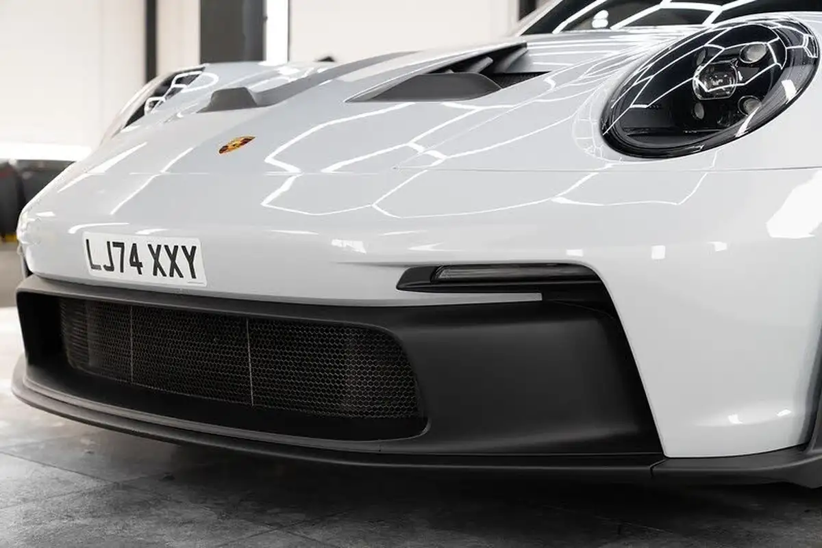 2024-porsche-911-40-gt3-rs-big-31