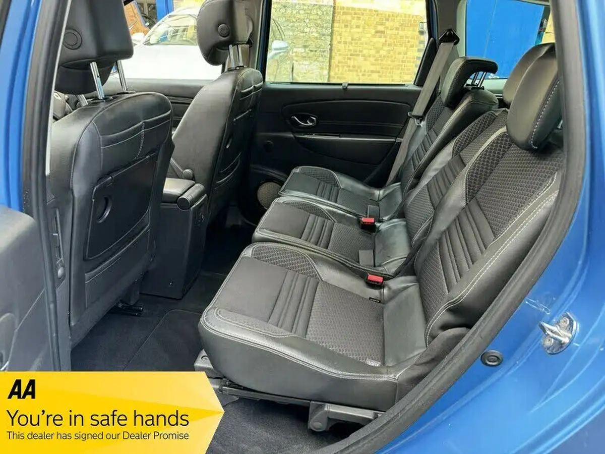 2015-renault-grand-scenic-16td-dynamique-tom-tom-bose-pack-big-9