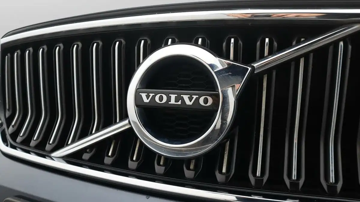 2021-volvo-xc40-15-t3-inscription-161bhp-auto-big-20