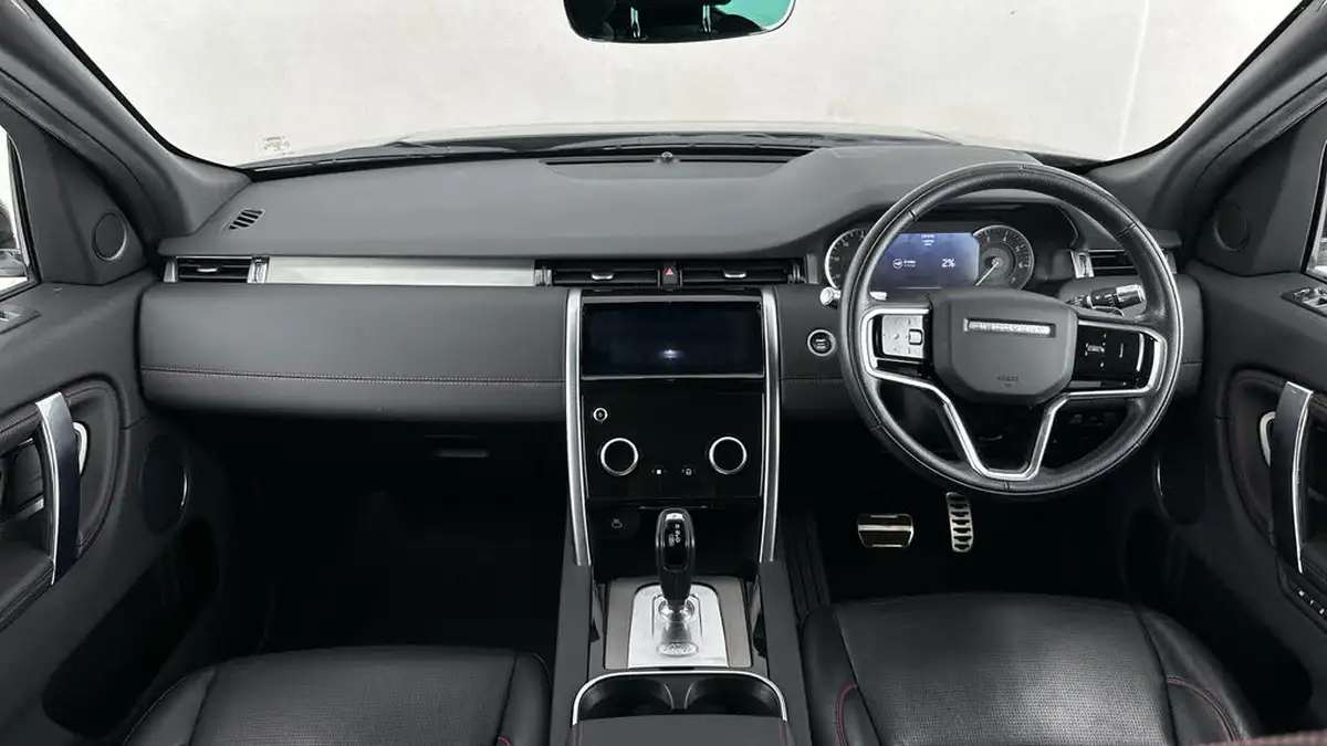 2022-land-rover-discovery-sport-15-p300e-r-dynamic-se-big-14