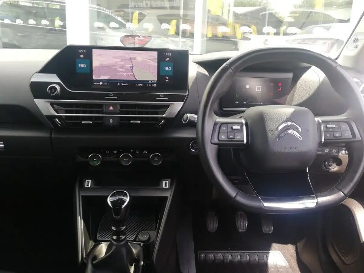 2022-citroen-c4-12-puretech-shine-130ps-big-6