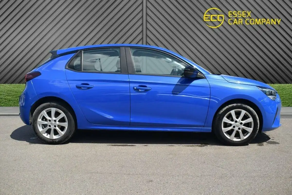 2021-vauxhall-corsa-12i-se-premium-big-11
