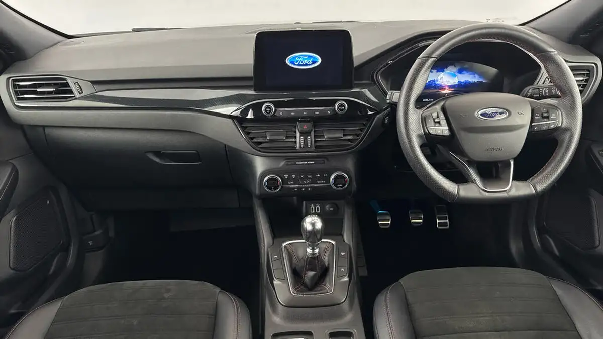 2021-ford-kuga-15-st-line-edition-big-10