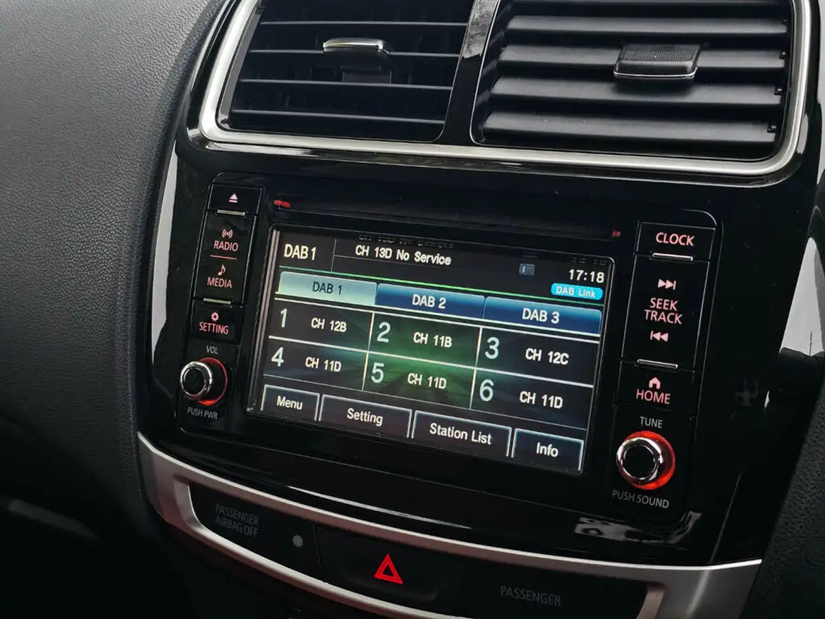 2018-mitsubishi-asx-16d-3-se-big-23