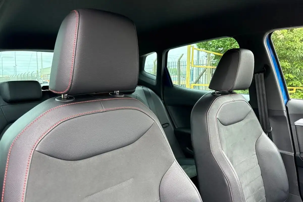 2023-seat-arona-10-tsi-fr-sport-big-19