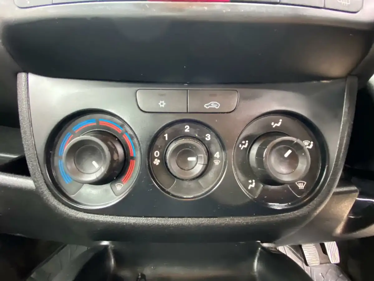 2020-fiat-doblo-cargo-13td-l1h1-tecnico-passenger-big-42