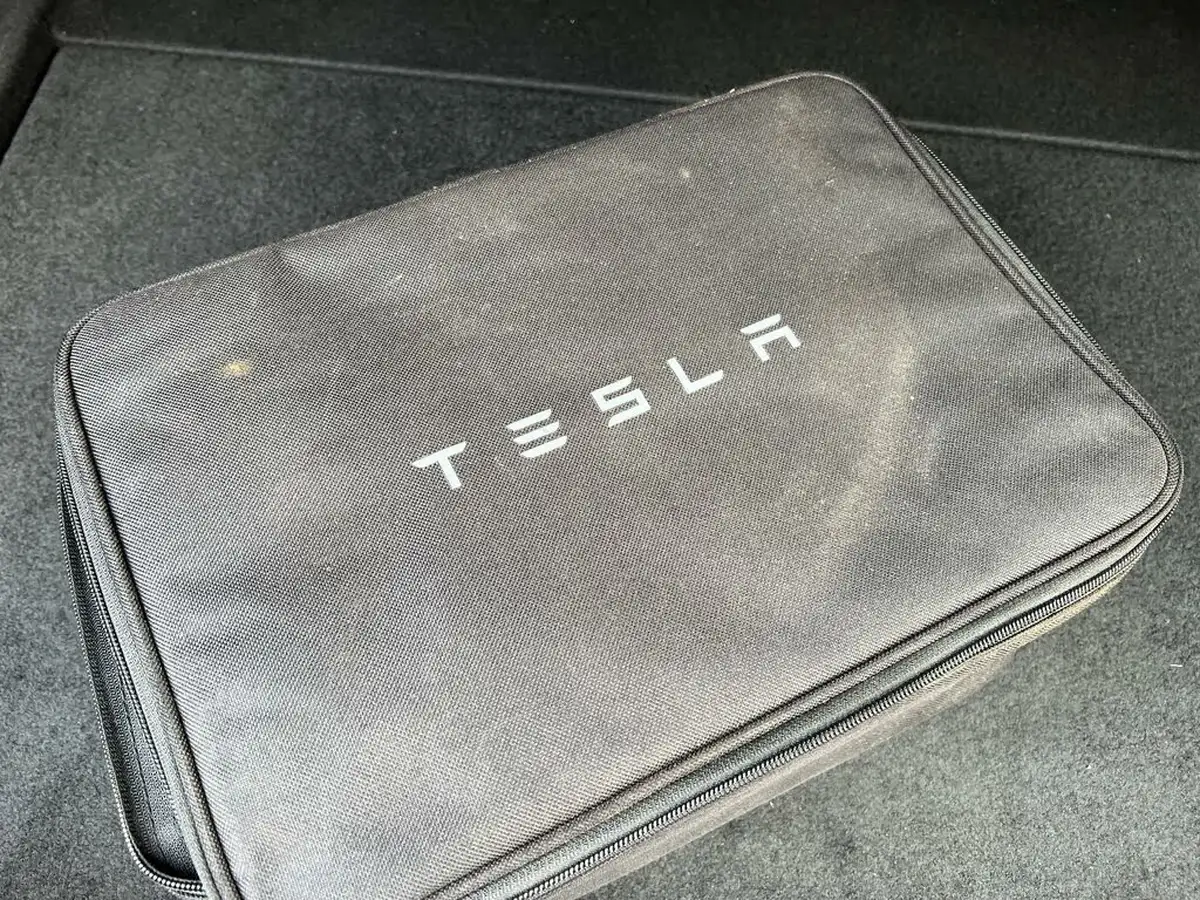 2020-tesla-model-3-e-standard-plus-big-24