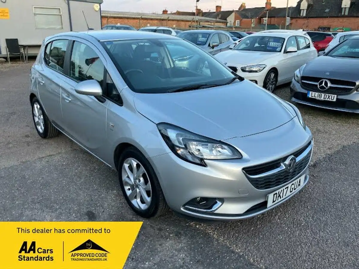 2017-vauxhall-corsa-14i-sri-90ps-ecoflex-5d-big-0