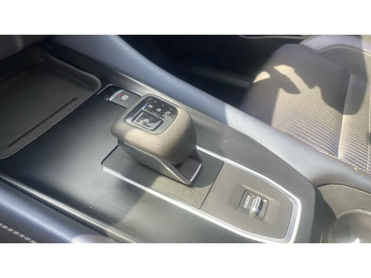 2022-nissan-qashqai-13-dig-t-tekna-158ps-xtronic-big-12