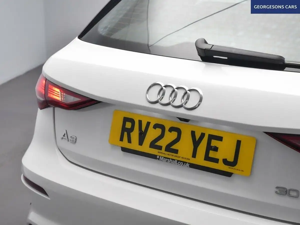 2022-audi-a3-10-30-tfsi-technik-big-17