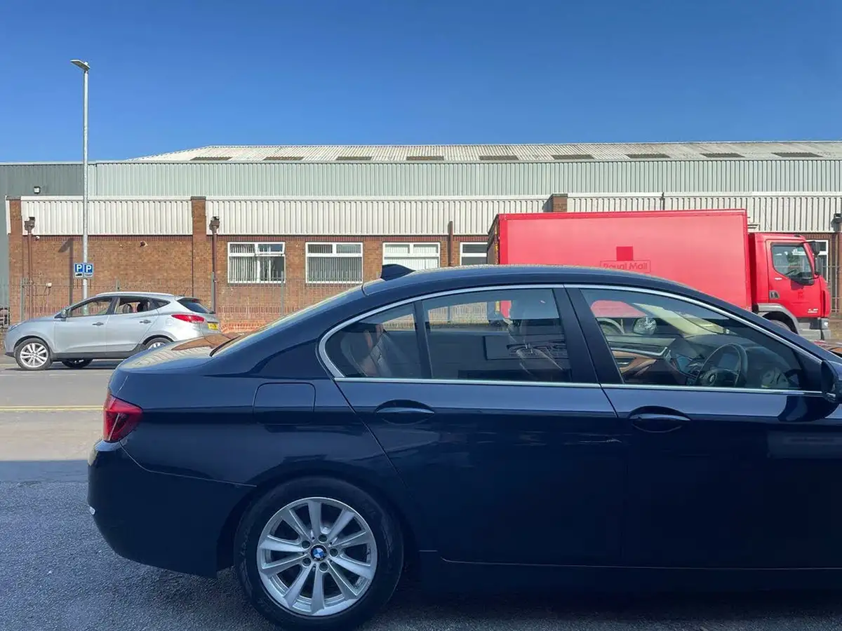 2014-bmw-5-series-big-14