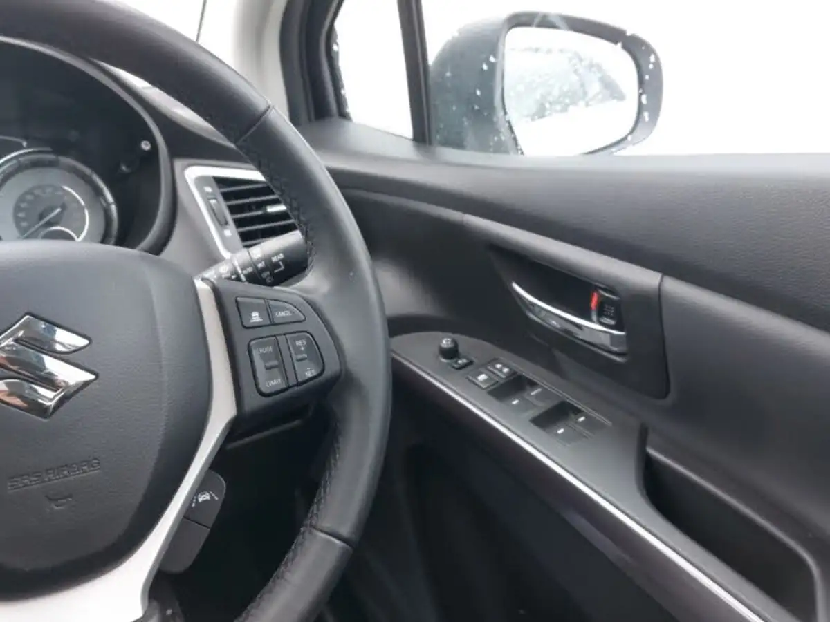 2023-suzuki-s-cross-14-boosterjet-ultra-allgrip-big-10