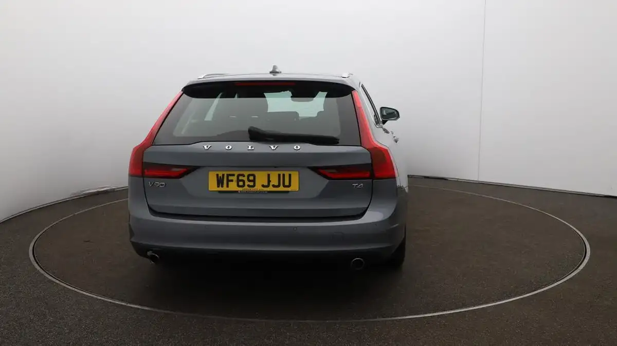 2019-volvo-v90-20-t4-momentum-plus-big-55