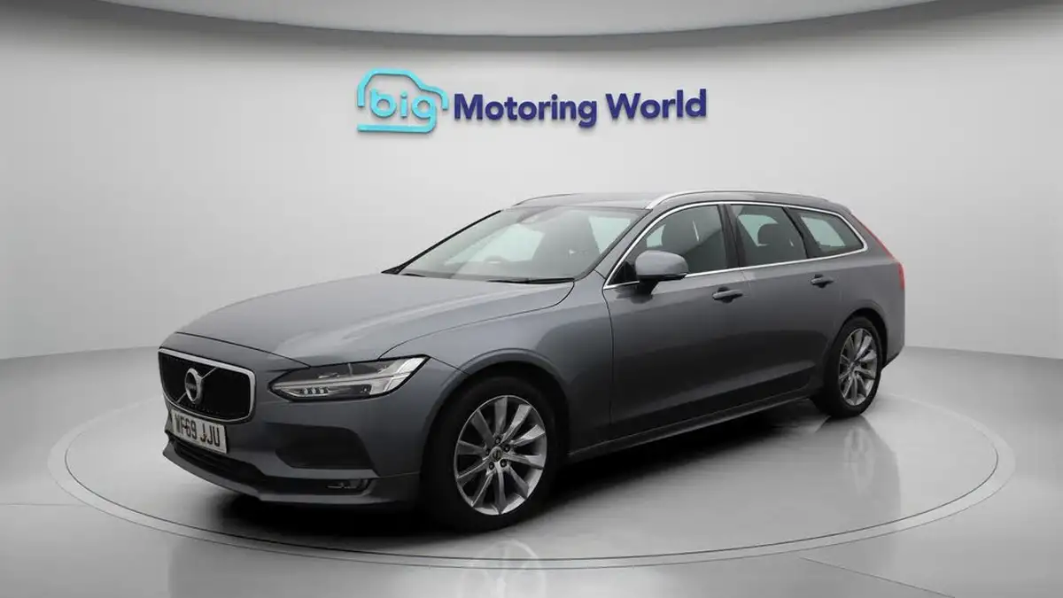 2019-volvo-v90-20-t4-momentum-plus-big-3